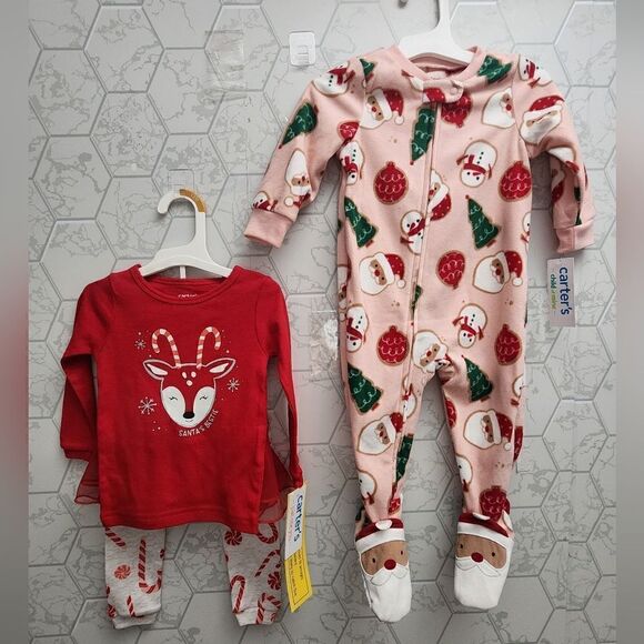 Nwt Girls 12 months Christmas Clothes Pajamas Bundle, By Carter's - Picture 1 of 12